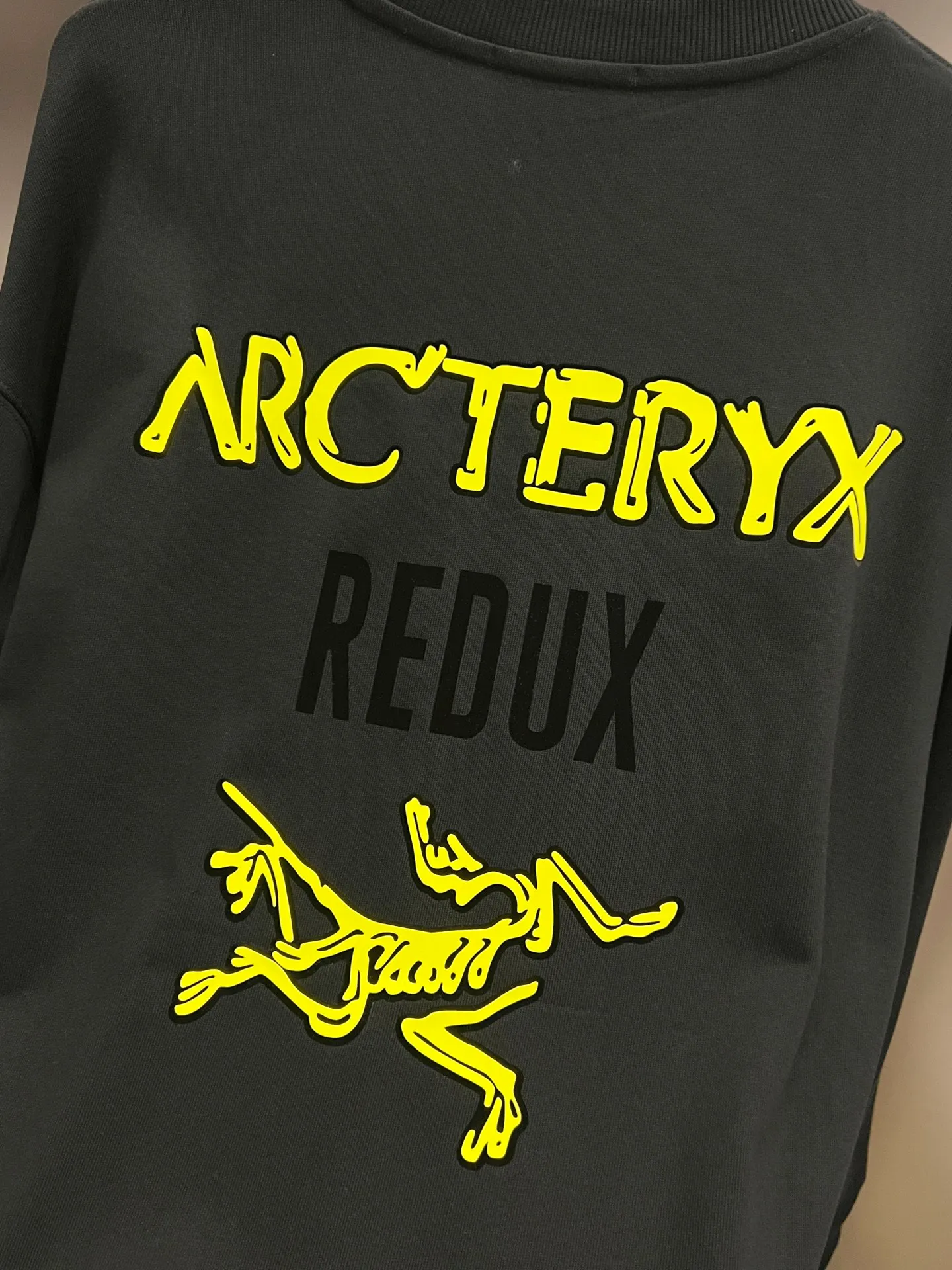 ARC 2026 New Arrival ，Classic logo Same Style S M L XL XXL Black White